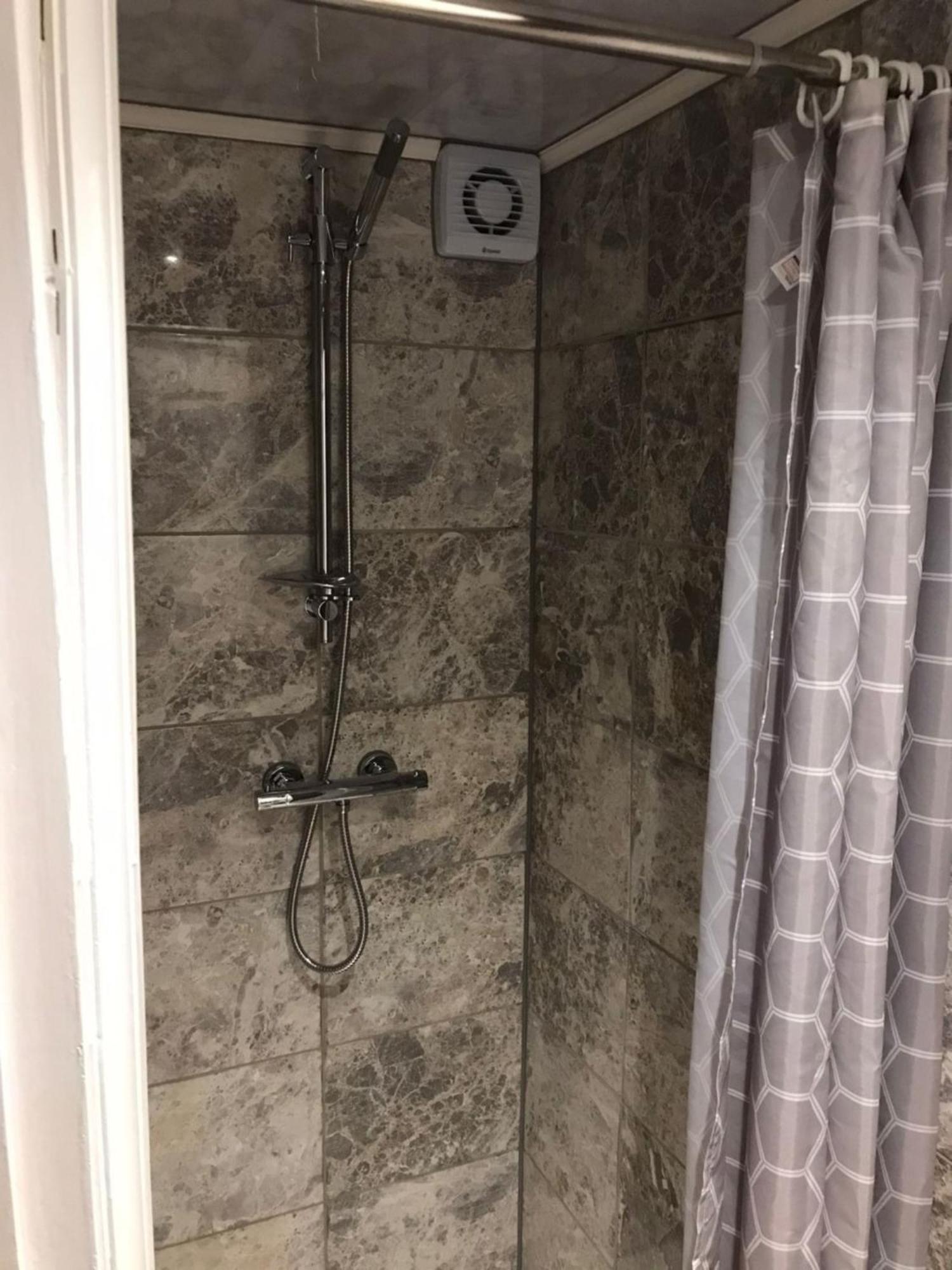 St Pauls Rd - Townhouse Accommodation برادفورد الغرفة الصورة